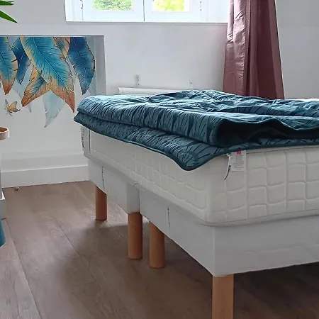 Bedroom *
